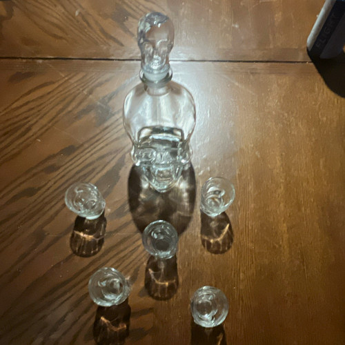Skull glass decanter - skull,